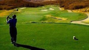 A golf course with a mountainous backdrop. - Newly renovated 2BR Downtown, Main St, PCMR (Park City)