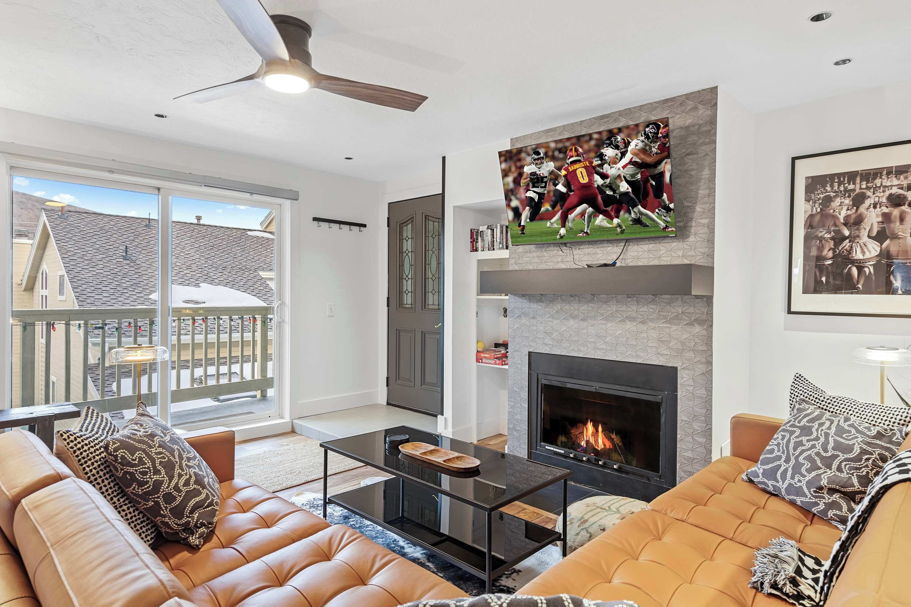 Flat-screen TV, fireplace, offices