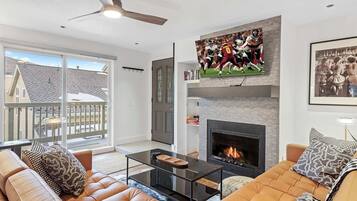 Flat-screen TV, fireplace, offices