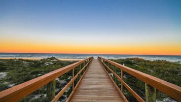 Beach/ocean view