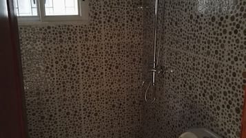 Villa | Bathroom | Shower, hair dryer, towels