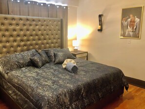 Viva Las Vegas (the Elvis Suite)