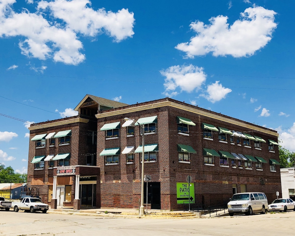Trucountry Inn Hotel & Apartments image