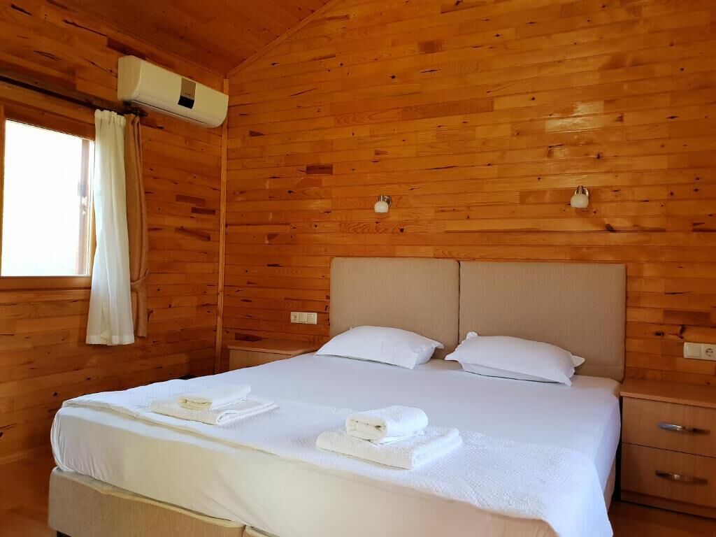 Minibar, bureau, rideaux occultants, chambres insonorisées