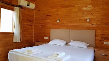 Minibar, bureau, rideaux occultants, chambres insonorisées