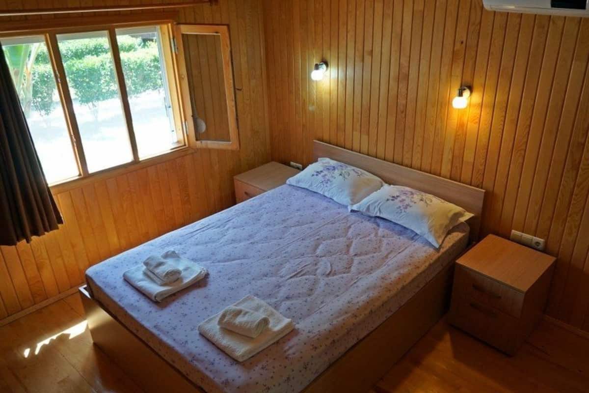 Minibar, Schreibtisch, Verdunkelungsvorhänge, schallisolierte Zimmer