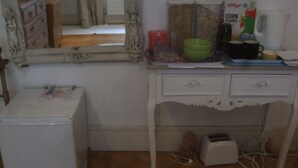 Deluxe Double Room, Non Smoking | Room amenity
