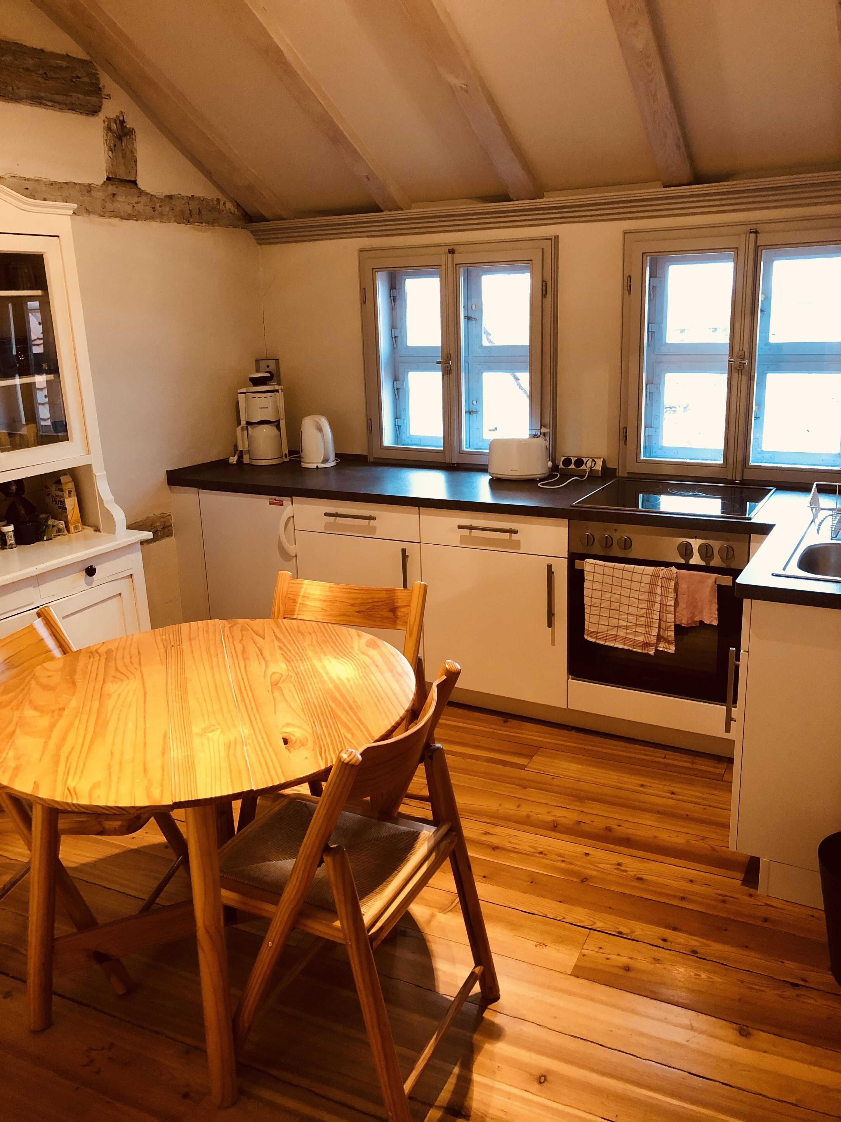 condo (blau) | private kitchen