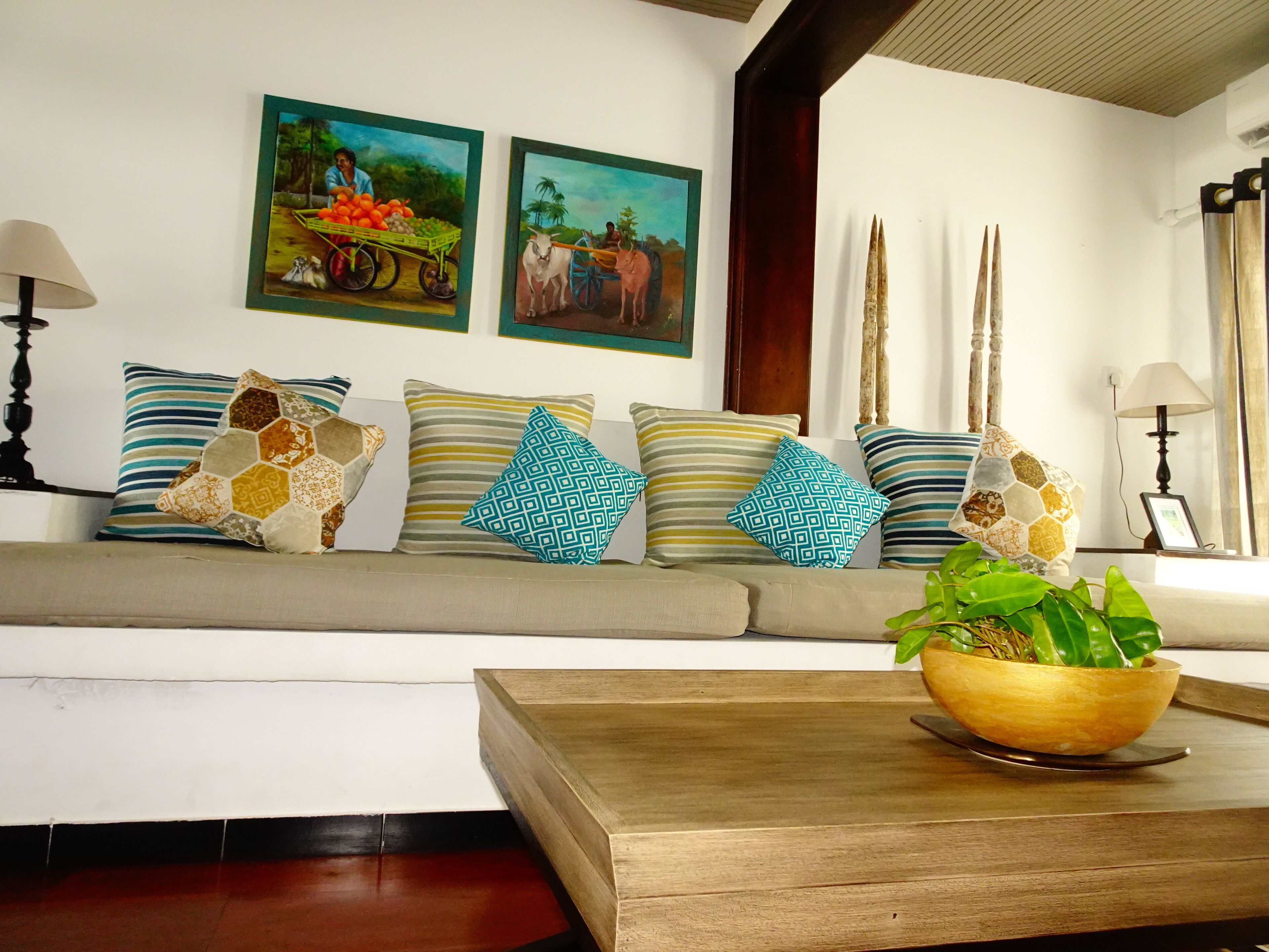 family suite, multiple beds, non smoking | premium bedding, minibar, in-room safe, individually decorated