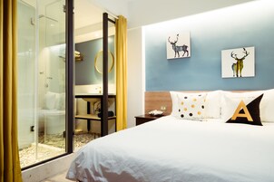 Habitación Gallery doble, 1 cama doble, no fumadores | 1 dormitorio, ropa de cama de alta calidad, edredones de plumas