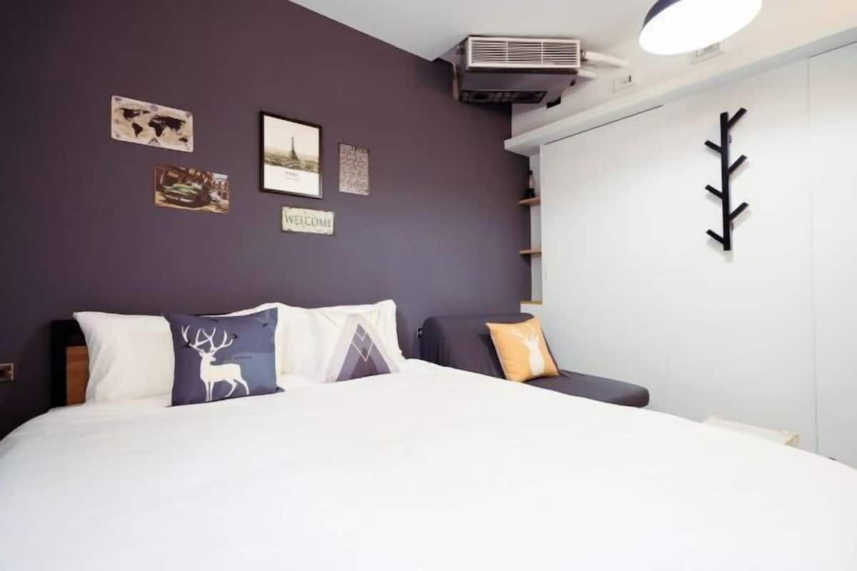 1 Schlafzimmer, hochwertige Bettwaren, Daunenbettdecken