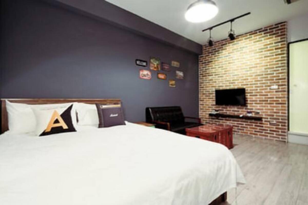 1 quarto, roupas de cama premium, edredons de pluma, escrivaninha