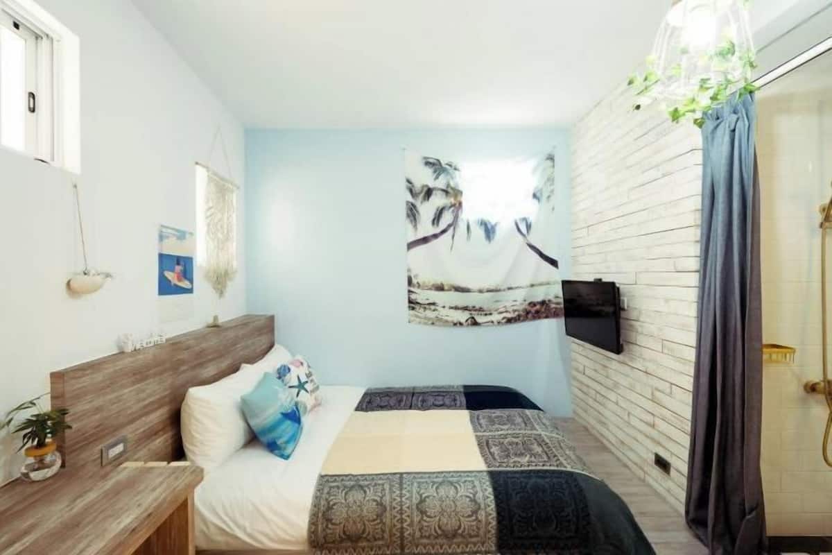 1 Schlafzimmer, hochwertige Bettwaren, Daunenbettdecken