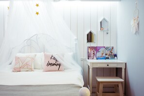 Gallery Double Room, 1 Double Bed, Non Smoking | 1 bedroom, premium bedding, down comforters, individually decorated