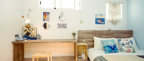 Gallery Double Room, 1 Double Bed, Non Smoking | 1 bedroom, premium bedding, down comforters, individually decorated