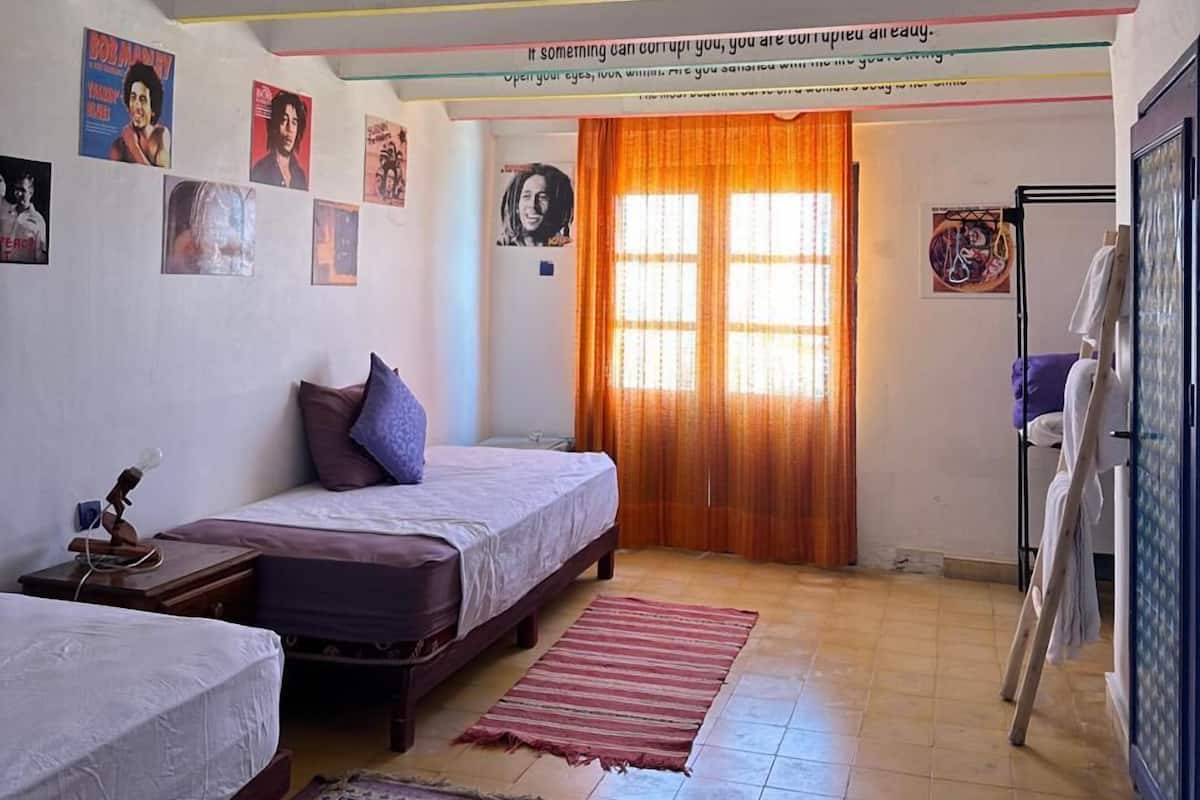 Gemeinsamer Design-Schlafsaal, Nur MĂ€nner
