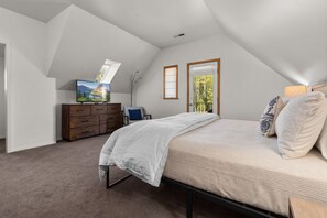 4 bedrooms, free WiFi, bed sheets