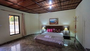 Desk, rollaway beds, free WiFi, bed sheets