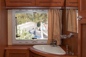 Mobile Home | Bathroom sink