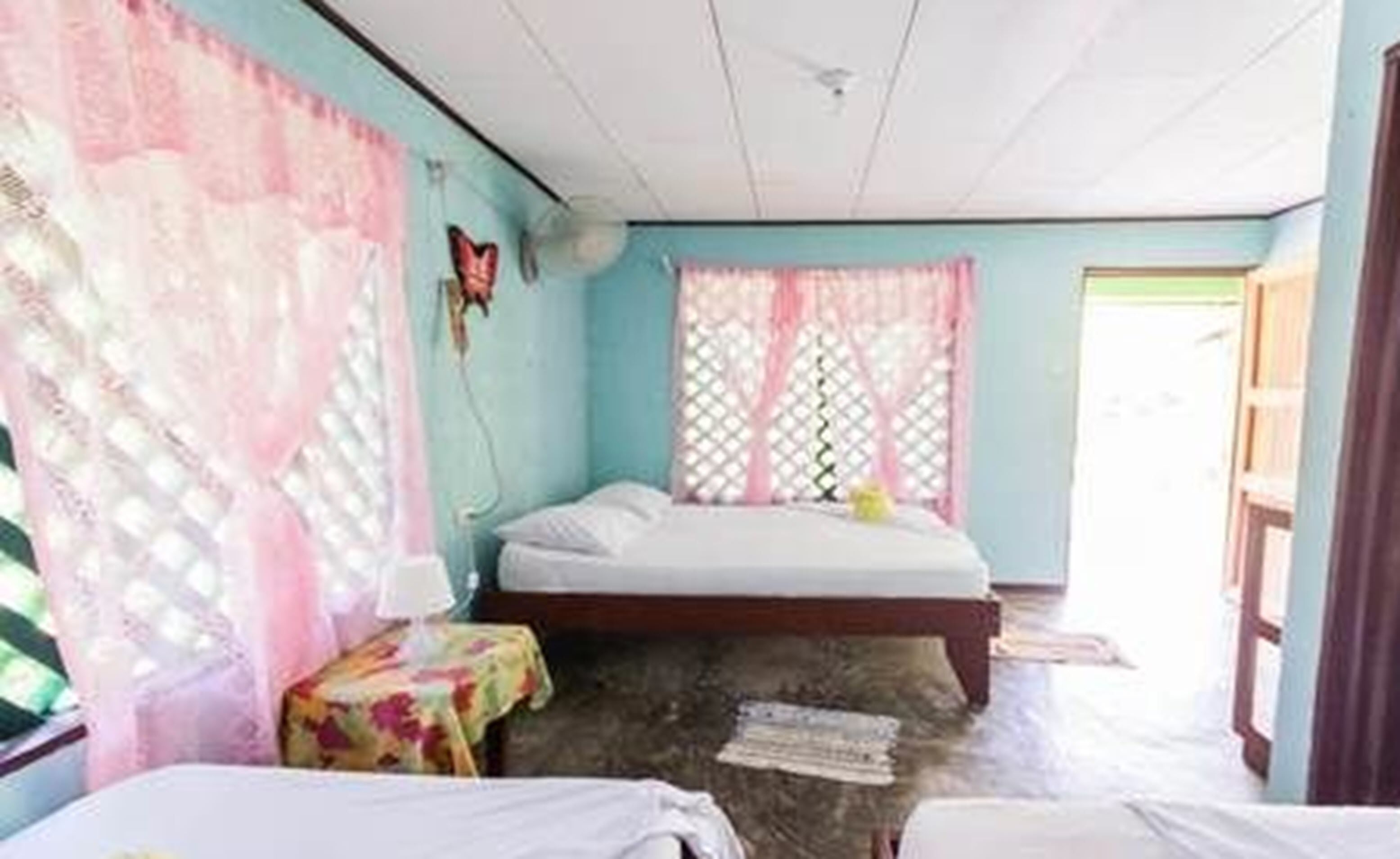 quadruple room, multiple beds, non smoking | wifi, bed sheets