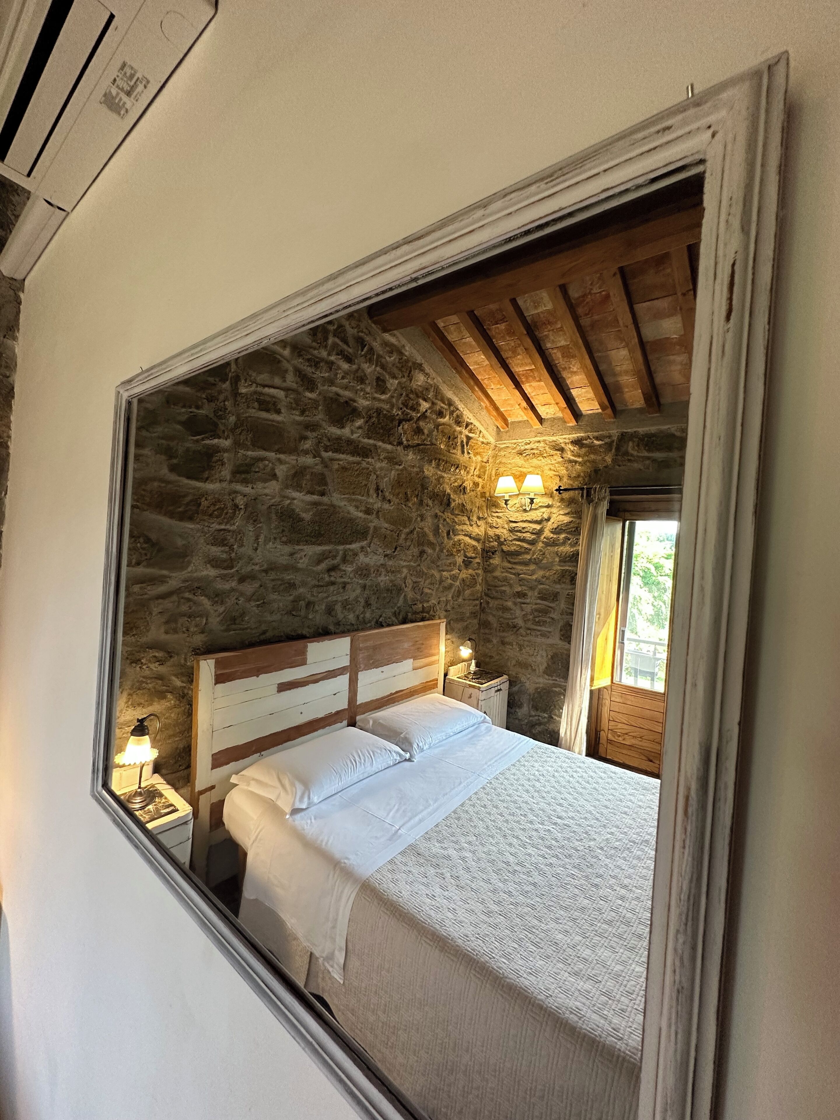 2 chambres, fer et planche à repasser, lit parapluie, Wi-Fi gratuit