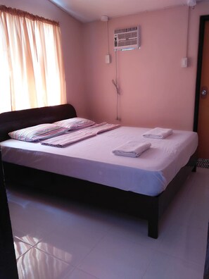 Wifi gratis y ropa de cama