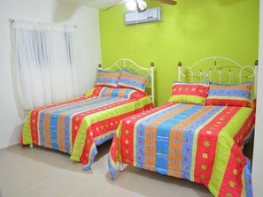 Villa familiar, 5 habitaciones, para no fumadores | 5 habitaciones, caja de seguridad en la habitación y muebles diferentes 