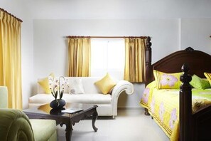 5 bedrooms, in-room safe, individually furnished, blackout curtains - La Vista Villa (Puerto Plata)