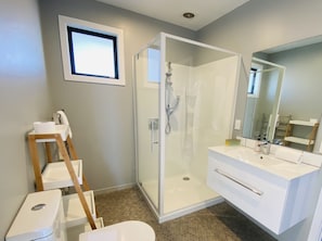 Bathroom - Flat White Lake View Lodge (Lake Tekapo)