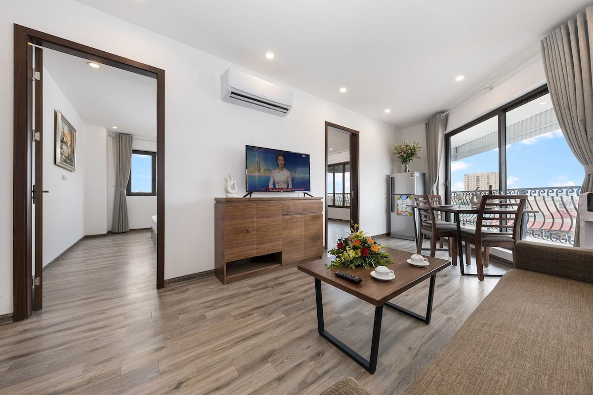 2-Bedroom Apartment