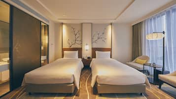 1 bedroom, minibar, in-room safe, desk