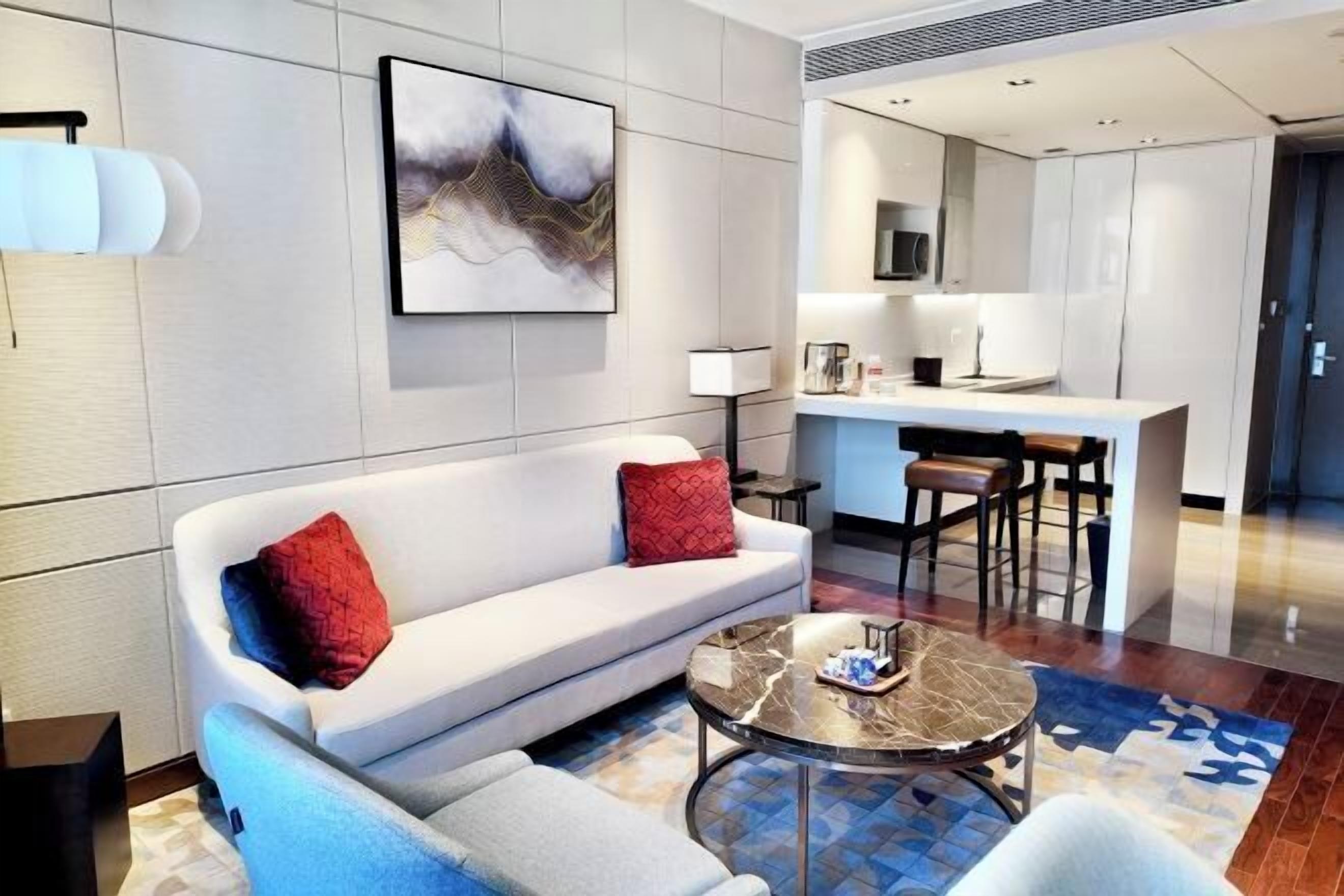 1 bedroom, minibar, in-room safe, desk