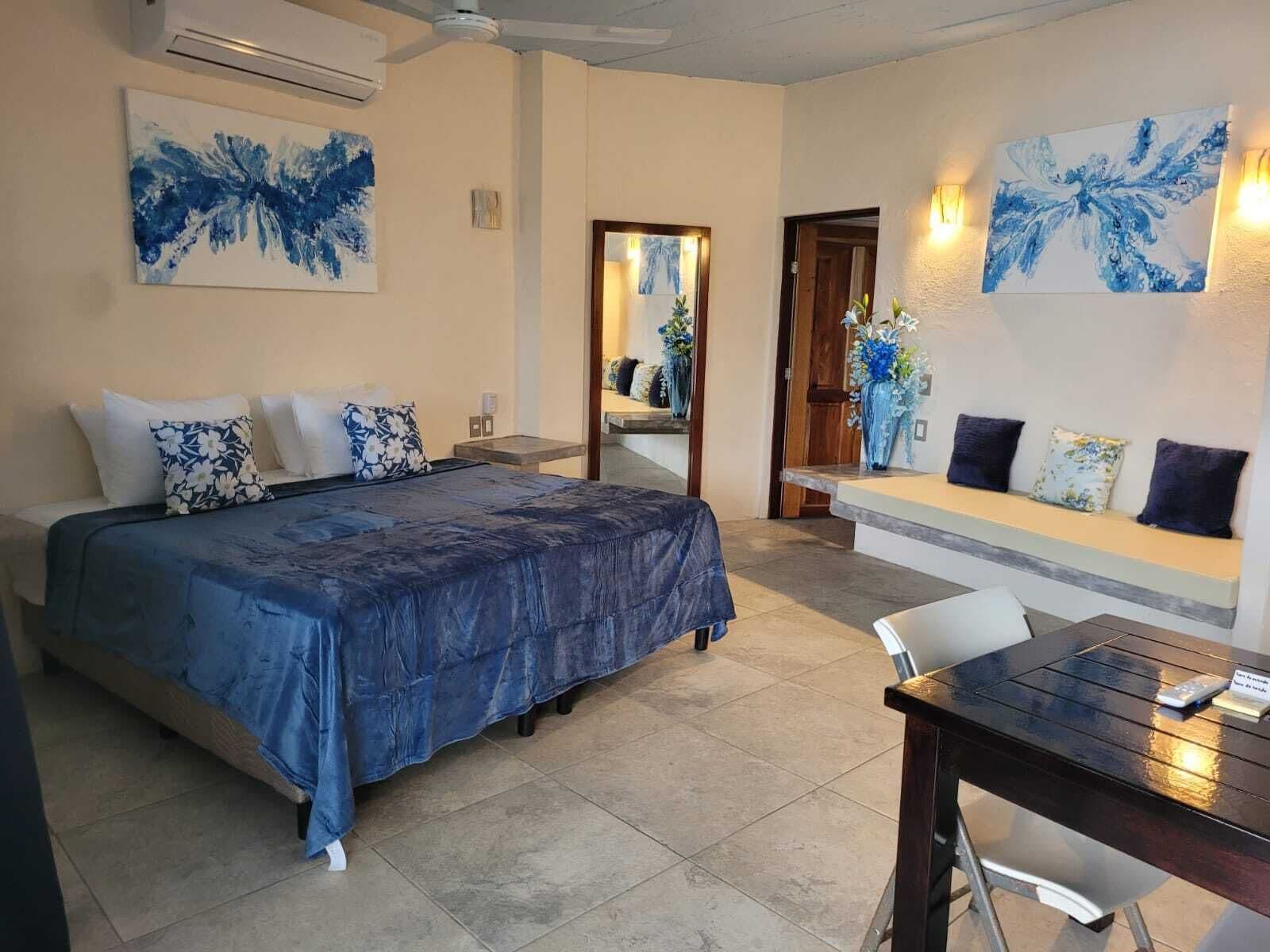 Suite studio Deluxe | 1 chambre, coffre-fort, rideaux d’obscurcissement