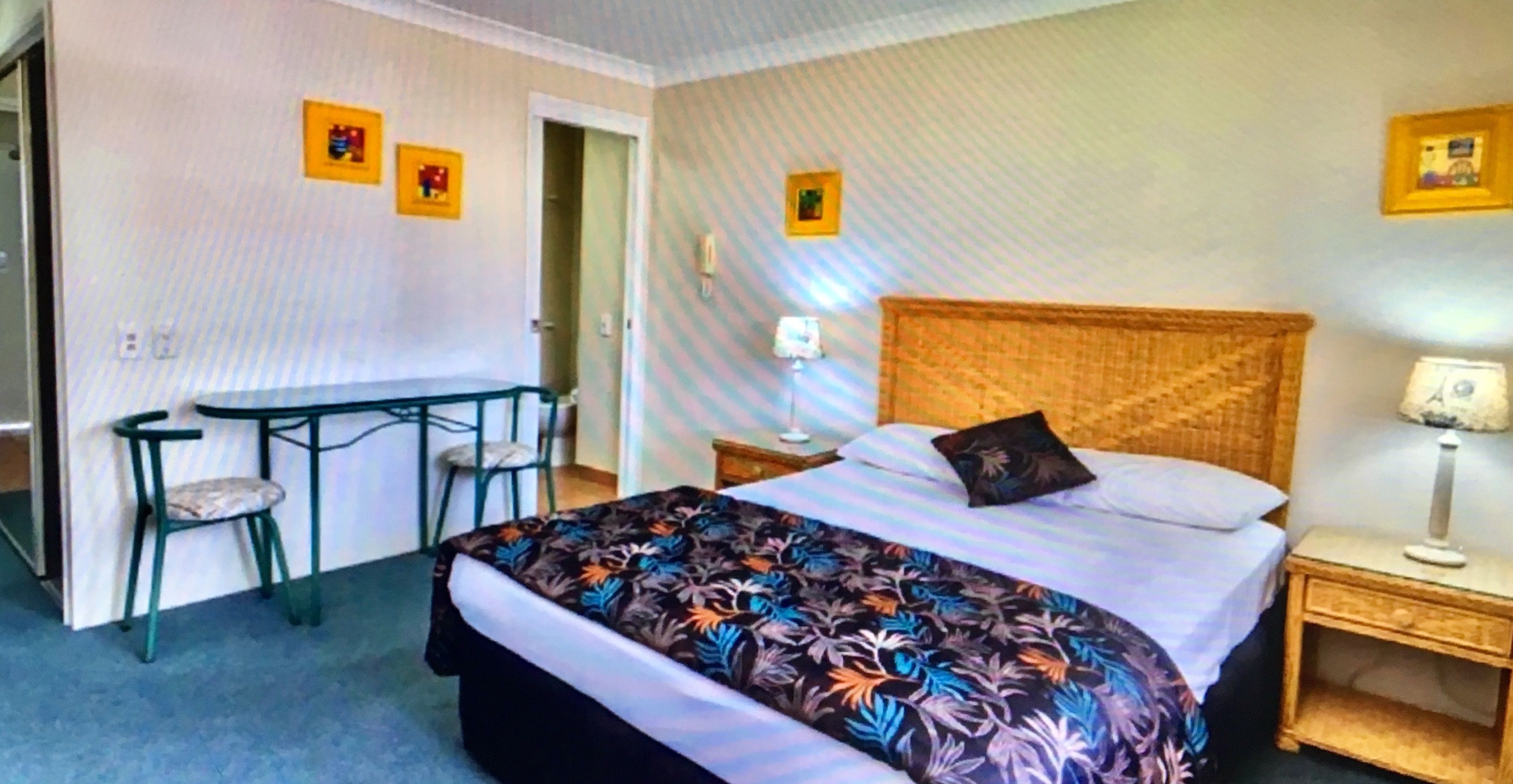 CHA Private Apts Aruba Beach — image 9