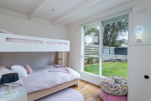 House, Multiple Beds, Non Smoking