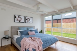 House, Multiple Beds, Non Smoking - Coastal Beach Haven (Blairgowrie)