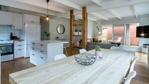 House, Multiple Beds, Non Smoking | In-room dining - Coastal Beach Haven (Blairgowrie)