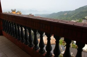 Chambre Confort double, balcon, vue sur l’océan | Balcon