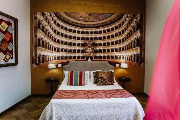 Classic Double Room, Balcony - B&B City Soul Spaccanapoli (Naples)