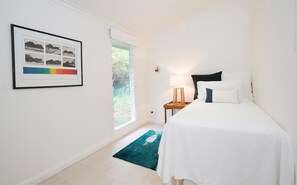 2 bedrooms, premium bedding, minibar, in-room safe