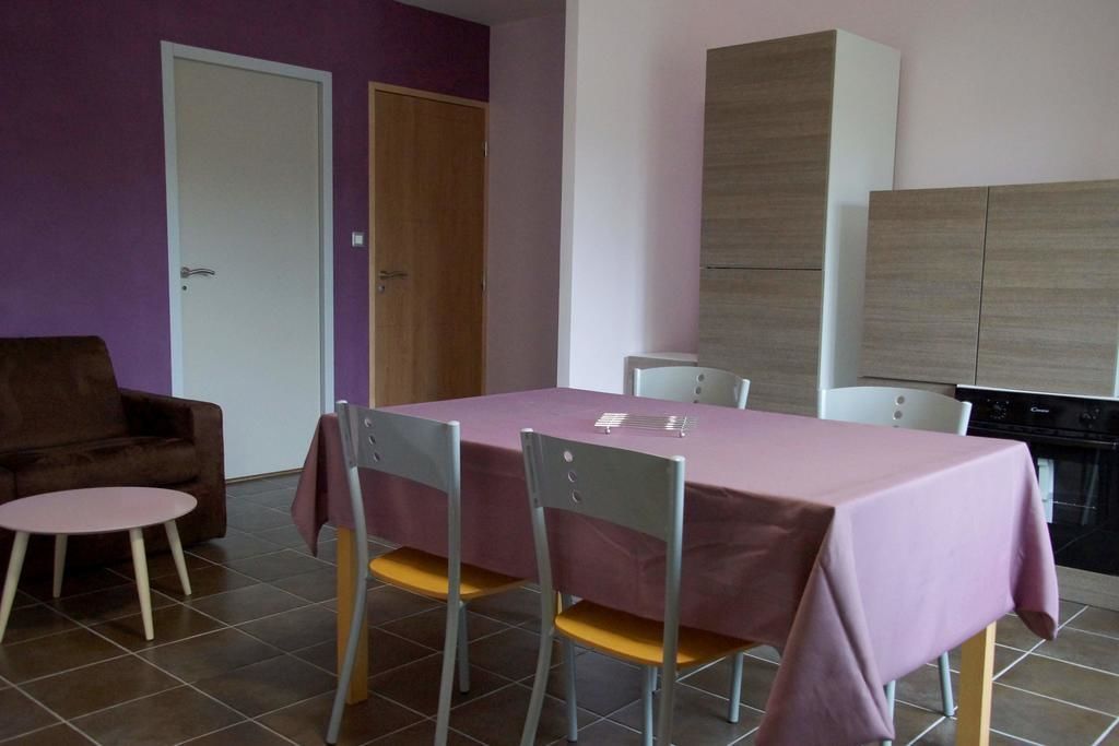Appartement, 2 slaapkamers | Woonruimte | Flatscreentelevisie