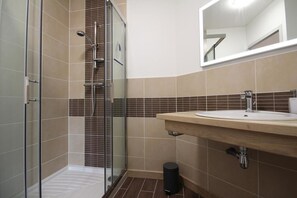 Bathroom - Au Foudre du Bazois (Chatillon en Bazois)