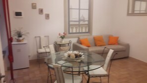 Suite Familiale, cuisine | Coin séjour