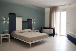 In-room safe, desk, soundproofing, cots/infant beds