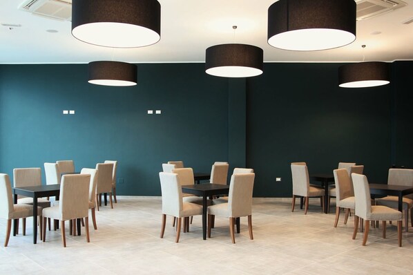 Free daily local cuisine breakfast