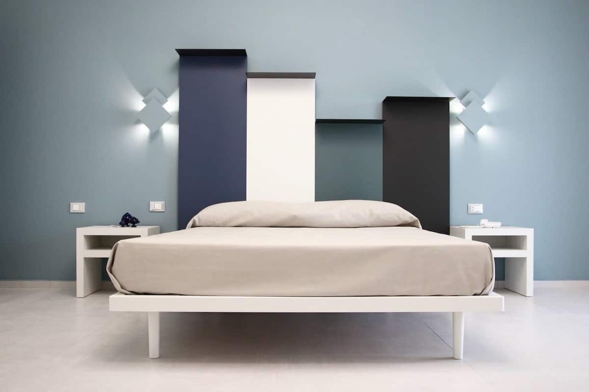 In-room safe, desk, soundproofing, cots/infant beds