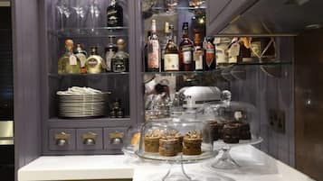 Bar (en la propiedad)