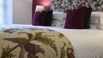 Suíte superluxo, 1 quarto | 1 quarto, roupas de cama premium, frigobar, cofres nos quartos