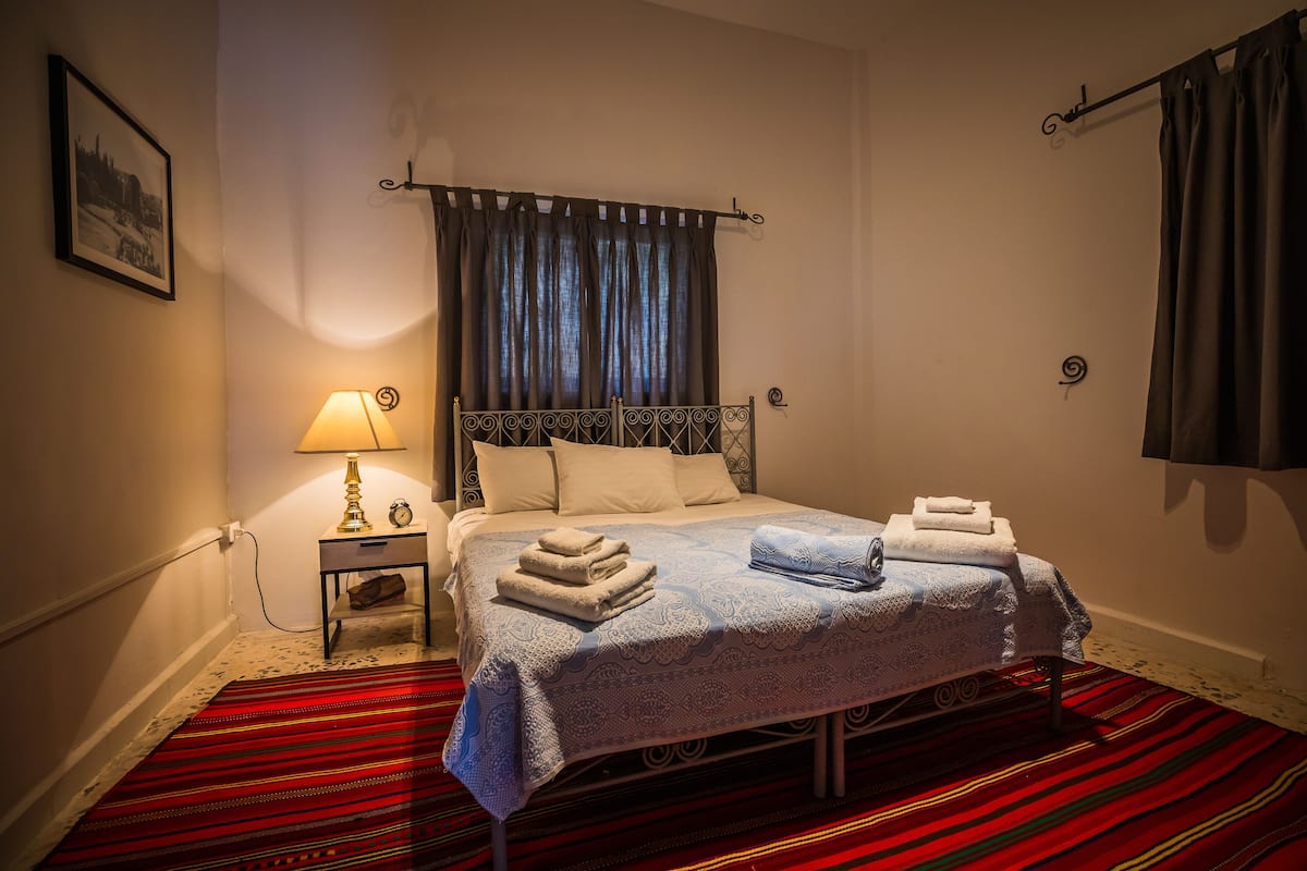 Deluxe Double Room, 1 Double or 2 Twin Beds, Mountainside | Egyptian cotton sheets, premium bedding, Select Comfort beds