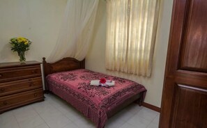 Villa, 4 Bedrooms, Garden View